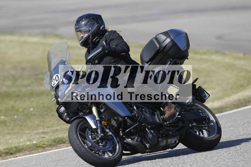 /01 02.04.2026 MAZ ADR/Gruppe gelb Gruppe gruen/20